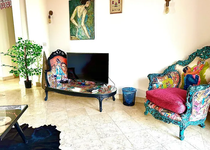 South Marina Apartment Wi-Fi Available